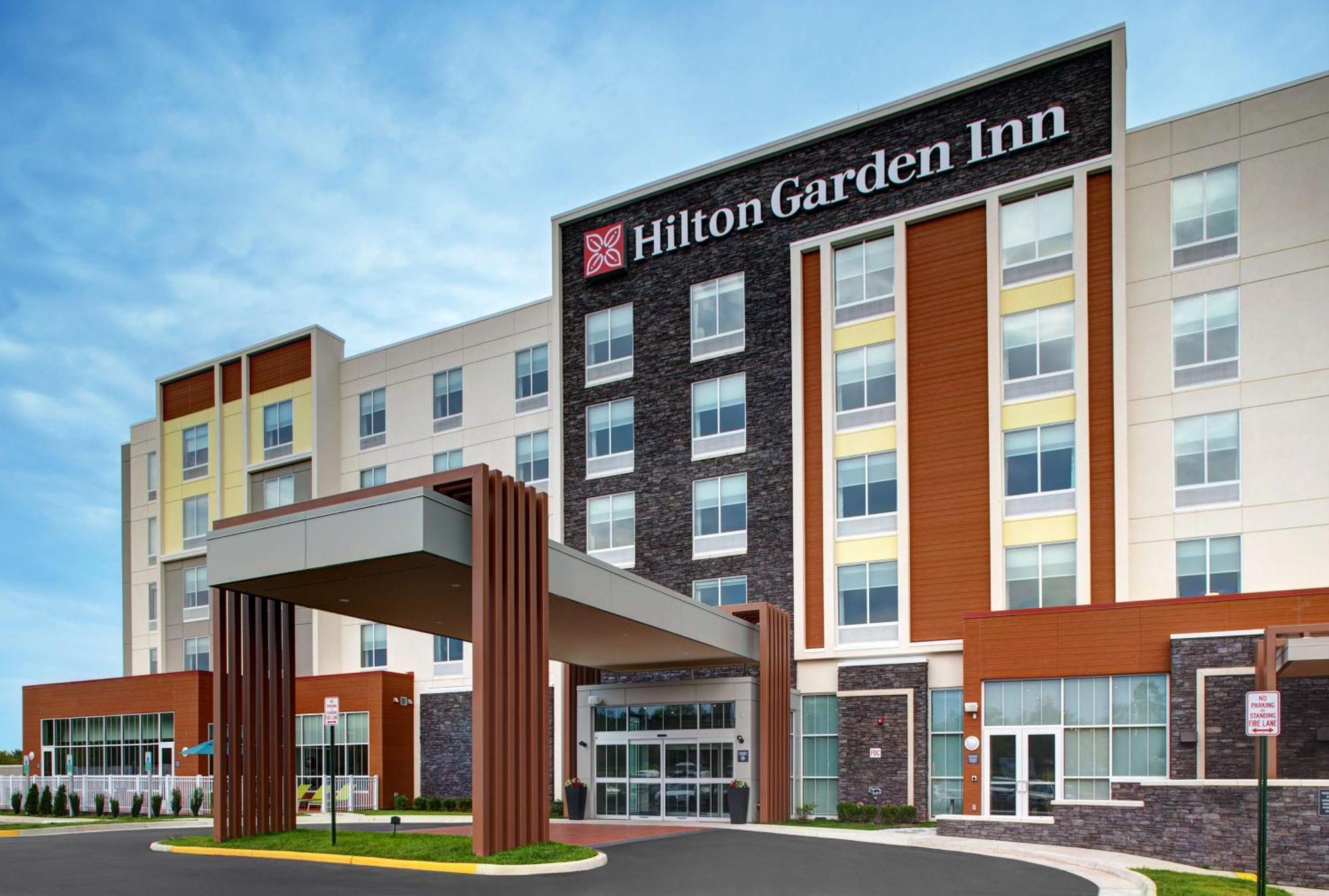 Hilton Garden Inn Manassas Exterior photo