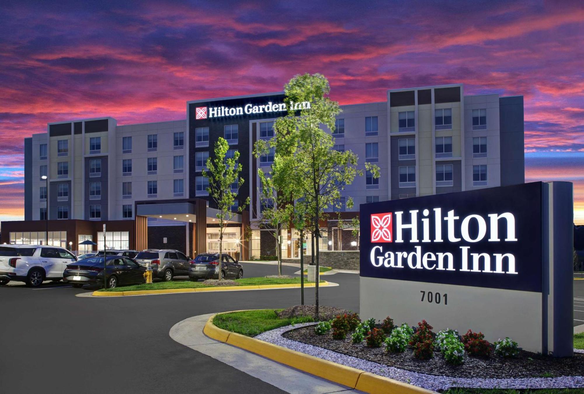 Hilton Garden Inn Manassas Exterior photo
